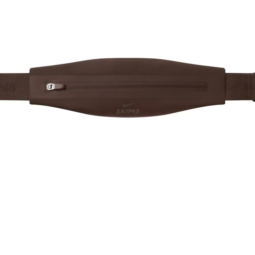 Skims Waistpack Fanny pack brand new one size Dark Sepia